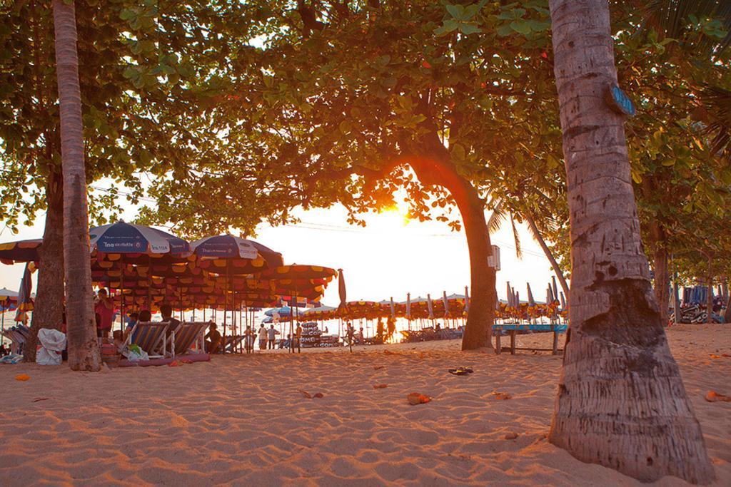 Acqua - 100 Meters From Jomtien Beach Pattaya Exteriér fotografie